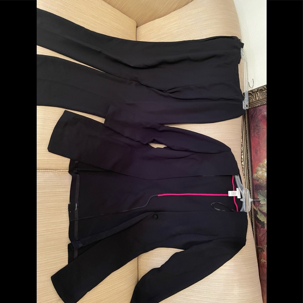 Beautiful Suit 2 piece
